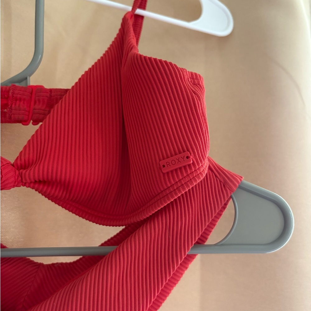 Roxy Red Ribbed Bikini Set - Picture 2 of 2